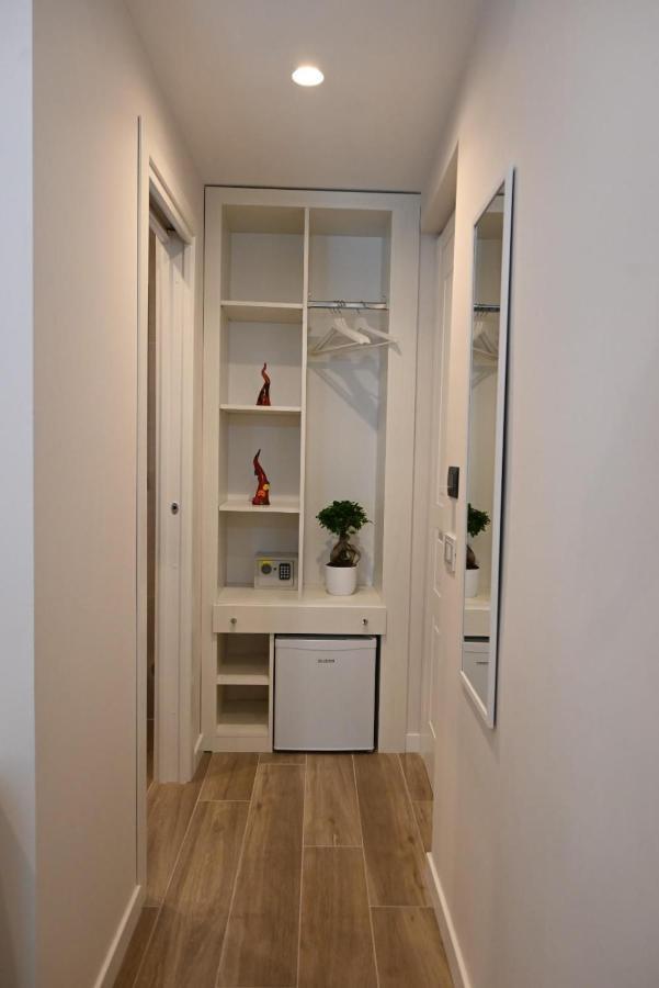 B&B Palazzina Avallone 나폴리 외부 사진